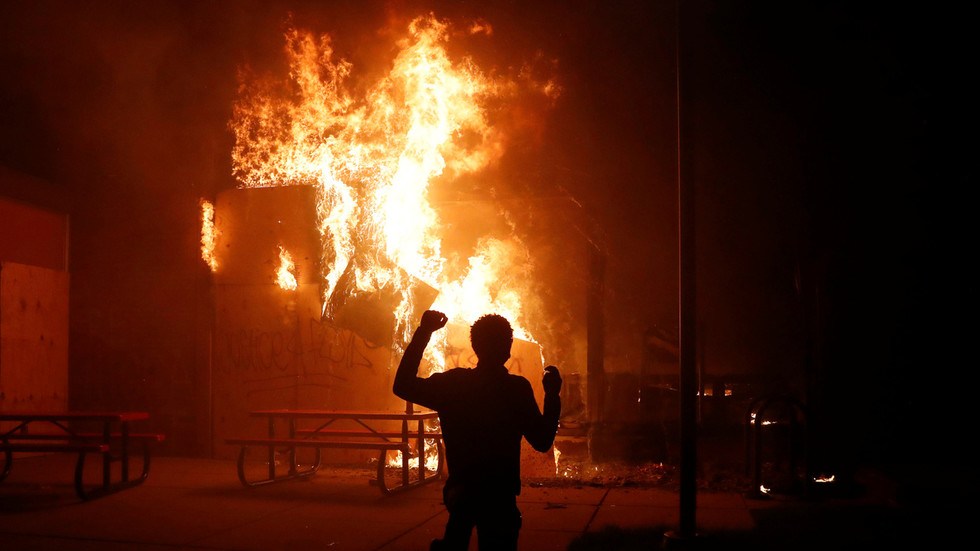 pentagon-puts-military-police-on-alert-to-provide-assistance-to-minneapolis-amid-riots-reports